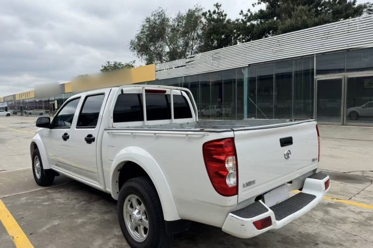 Used Great Wall Wingle 5 2017 2.0T European-spec Diesel Two-Wheel-Drive Entry-Level Big Double-Cab GW4D20D