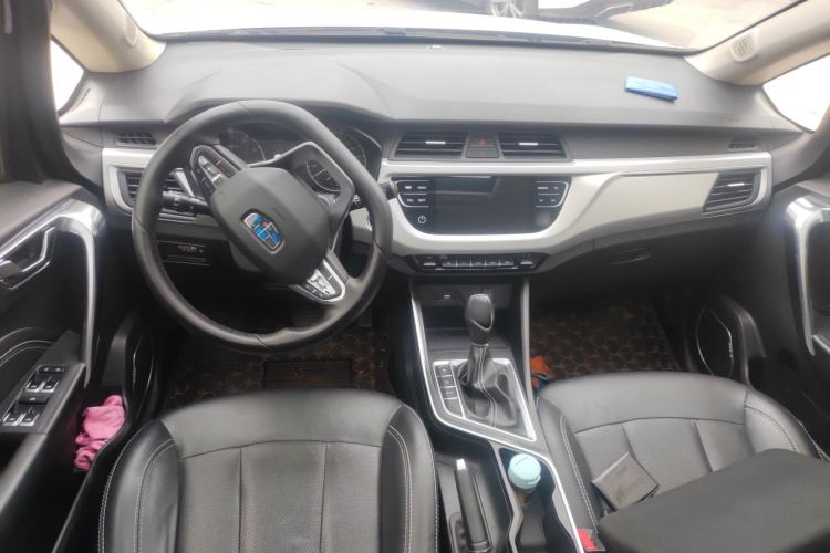 Used Geely Auto Vision X3 2019 Upgraded Model 1.5L CVT Prestige Version