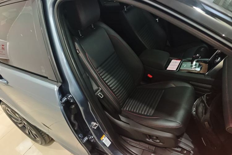 Used Land Rover Discovery Sport 2020 249 PS R-Dynamic Performance Tech Edition 5 Seats