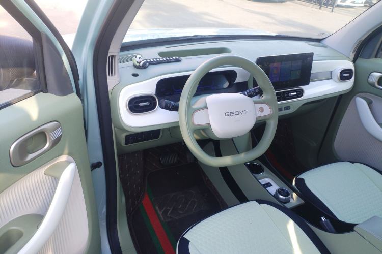 Used Geely Galaxy Panda 2025 210 km – Yuanqi Bear Steering Wheel