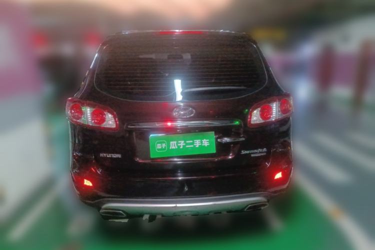 Used Hyundai Santa Fe Classic 2012 2.4 Ultimate Edition 7-Seater Four-Wheel Drive