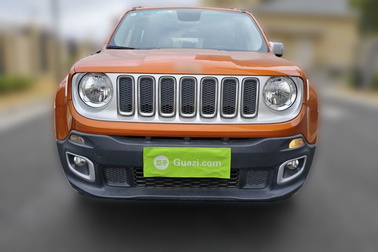 Used Jeep Renegade 2017 180TS Automatic All-Wheel Drive Versatile Edition Front