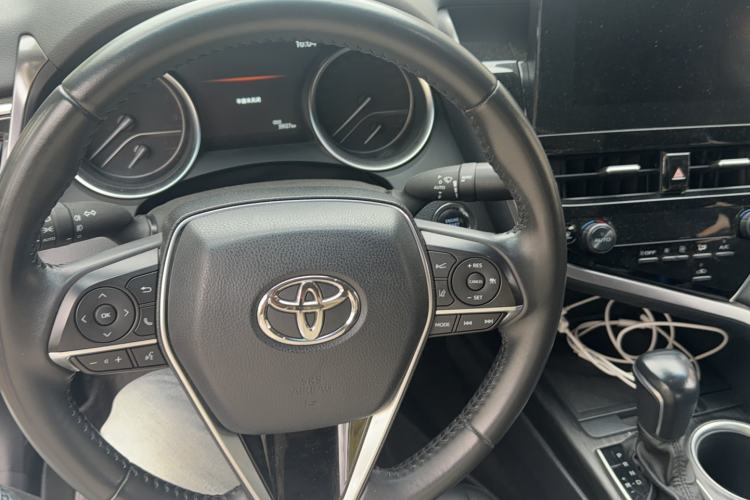 Used Toyota Camry 2021 2.0G Luxury Edition