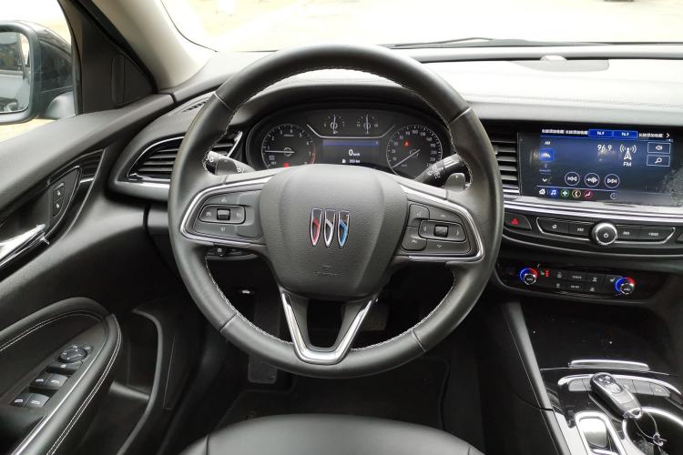 Used Buick Regal 2024 25T Deluxe Edition