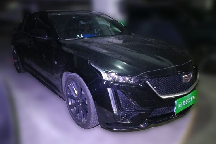 Used Cadillac CT5 2023 28T Platinum Edition Front Right 45 Deg