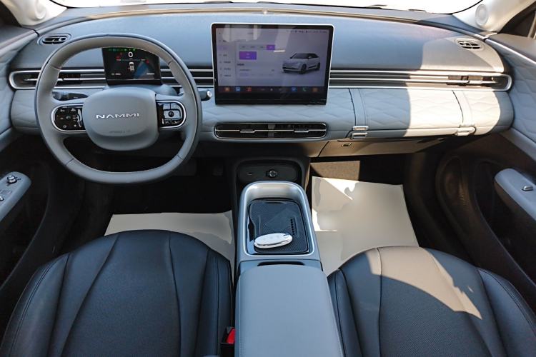 Used Dongfeng NAMMI 01 2024 New Edition 430 Plus Smart+ Center Console
