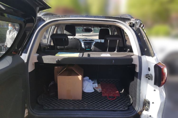 Used BYD Yuan New Energy 2018 EV360 Smart Connected Cool Model Trunk