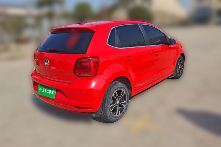 Used Volkswagen Polo 2016 1.4L Manual Fashion Model Rear Right 45 Deg