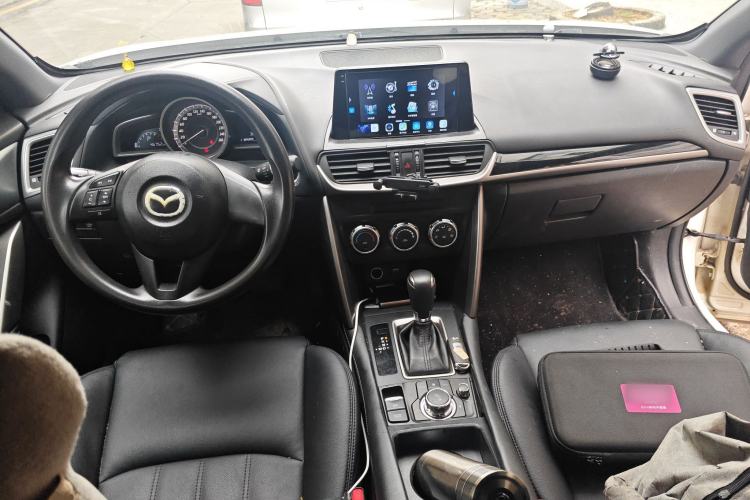 Used Mazda CX-4 2016 2.0L Automatic 2WD Blue Sky Dynamic Edition
