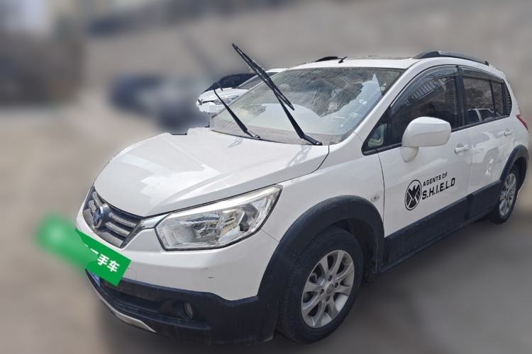 Used Venucia R50X 2013 1.6L Automatic Model