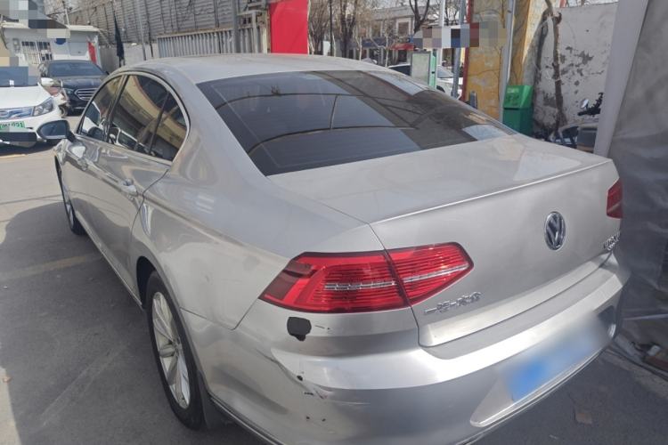 Used Volkswagen Magotan 2019 330TSI DSG Leading Edition China V Standard
