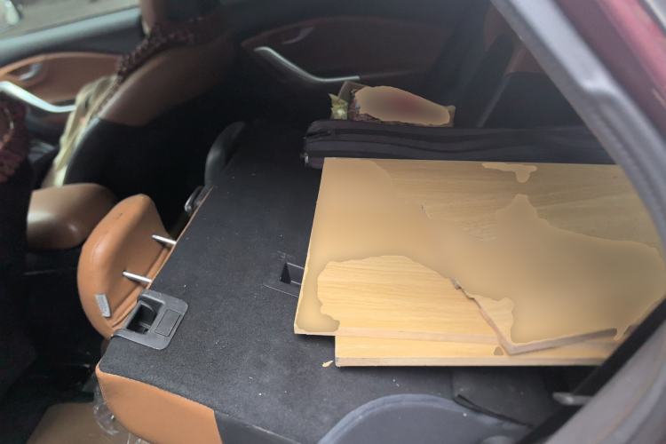 Used Soueast DX7 2015 1.5T Manual Luxury Model Left Rear Seat