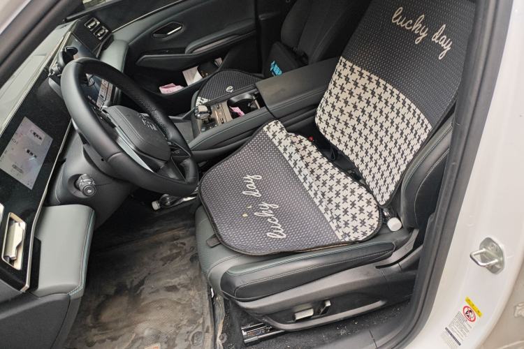 Used BYD Qin L 2025 DM-i Smart Drive 120KM Leading Model