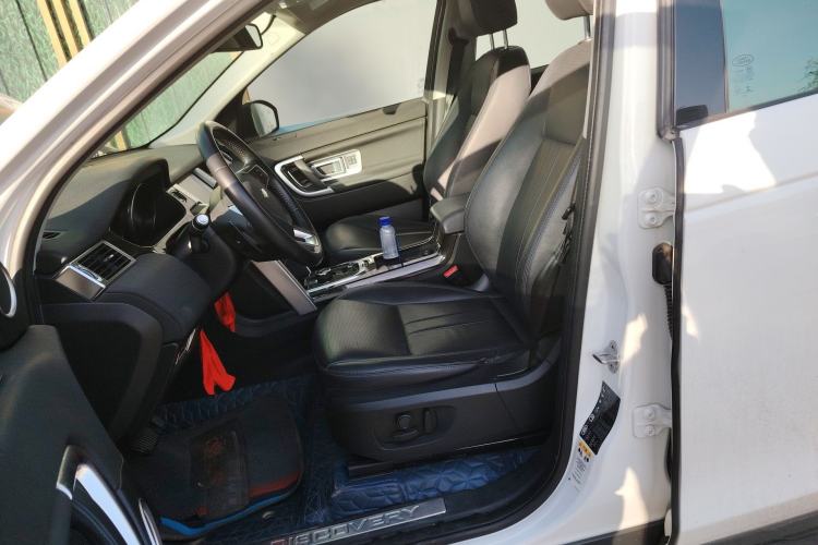 Used Land Rover Discovery Sport 2019 240 PS HSE Version China VI Standard Left Front Seat