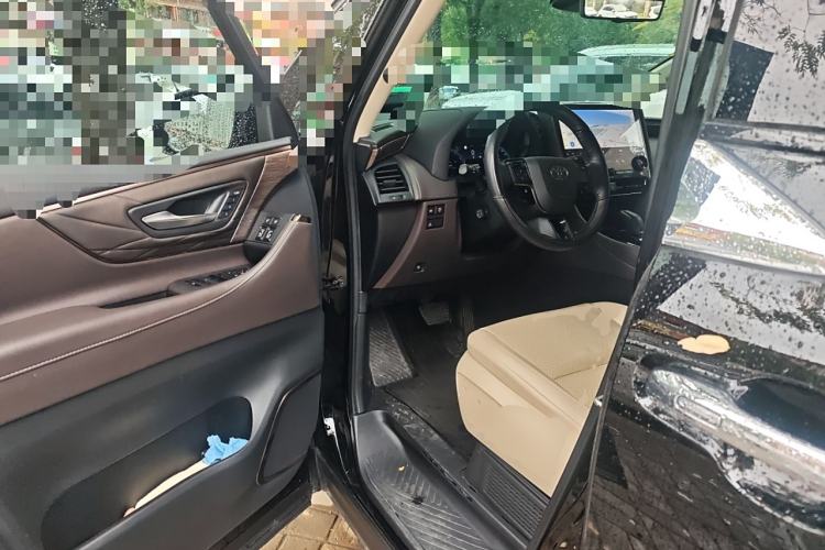 Used Toyota Alphard 2024 Dual-Engine 2.5L Deluxe Edition