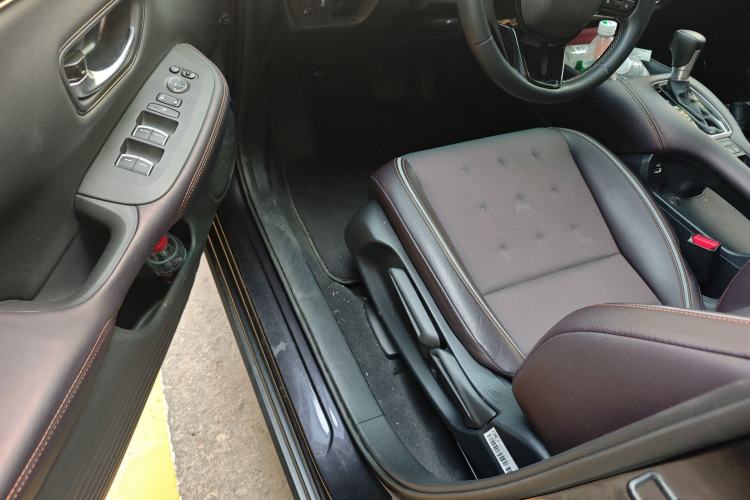 Used Honda ZR-V 2022 1.5T CVT Luxury Edition
