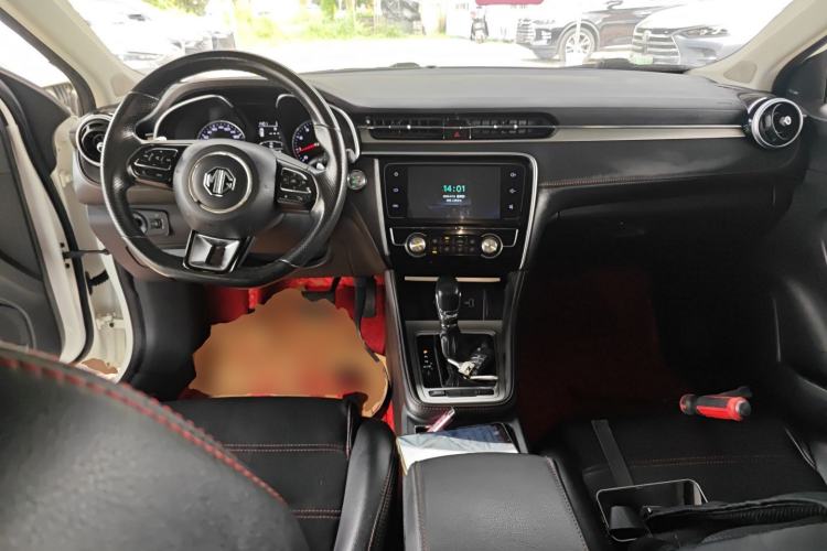 Used MG 6 2019 20T Automatic Starlight Edition Center Console