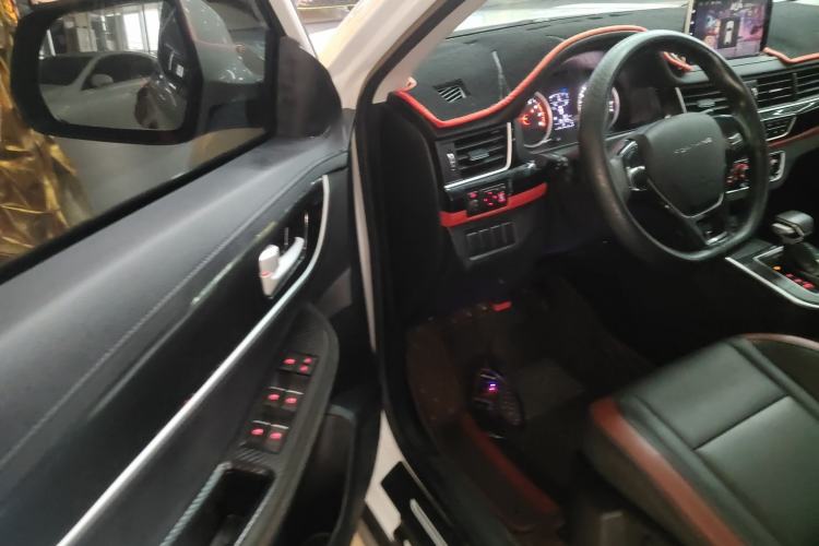 Used FORTHING T5 2021 1.5T Automatic Comfort Model