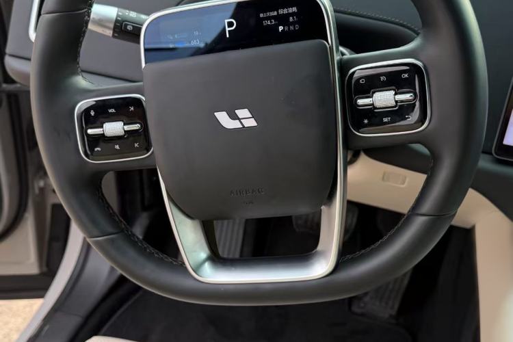 Used Li Auto L6 2024 Pro Model Interior 5
