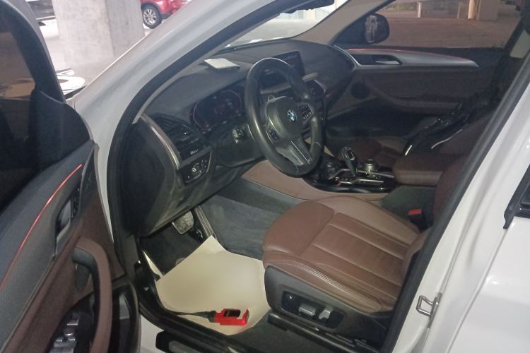 Used BMW X4 2021 xDrive 25i M Sport Package Driver Seat