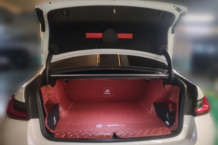 Used BMW i3 2024 eDrive 35 L Trunk