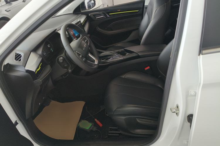 Used Roewe i5 2021 1.5L CVT Diamond Edition
