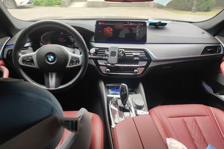 Used BMW 5 Series 2021 530Li Leading Model M Sport Package Interior 2