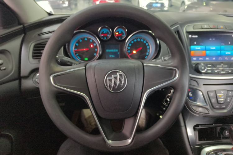 Used Buick Regal 2015 1.6T Leading Technology Model Steering Wheel