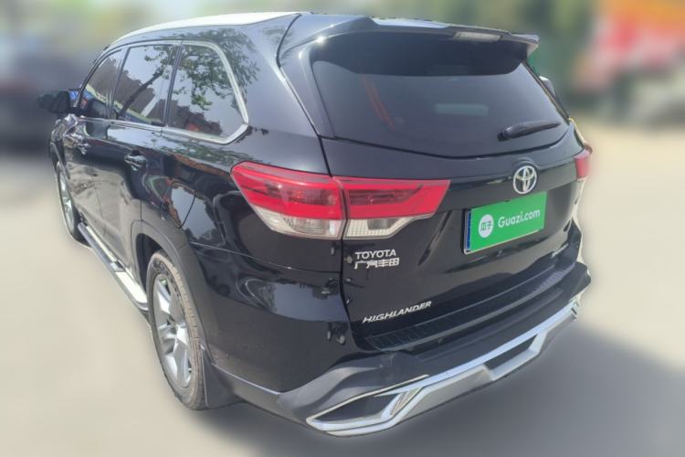 Used Toyota Highlander 2018 2.0T Four-Wheel Drive Luxury Edition 7 Seats China V Emission Standard
