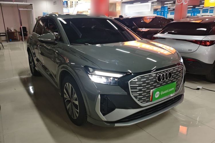 Used Audi Q4 e-tron 2024 40 e-tron Adventure Edition Front Right 45 Deg