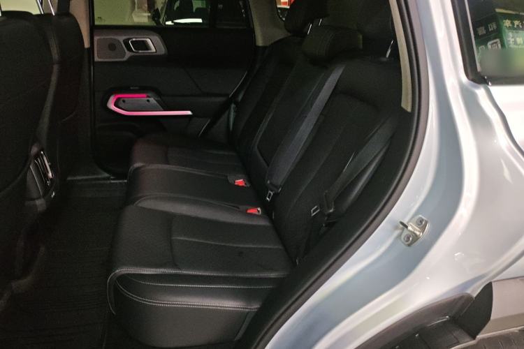 Used Formula Leopard Titanium 3 2025 501 km Range Rear-Wheel Drive Intelligent Driving Max Edition