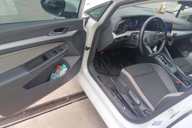 Used Volkswagen Golf 2021 280TSI DSG Pro Driver Seat