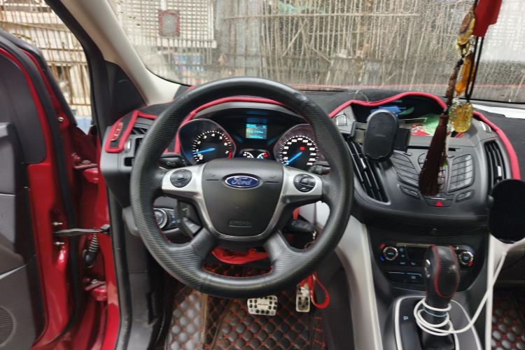 Used Ford Kuga 2013 1.6L GTDi Two-Wheel-Drive Trend Model