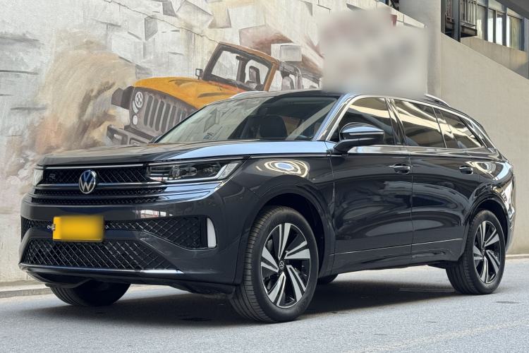 Used Volkswagen Tavendor 2024 380TSI All-Wheel-Drive R-Line Cruise Premium Edition