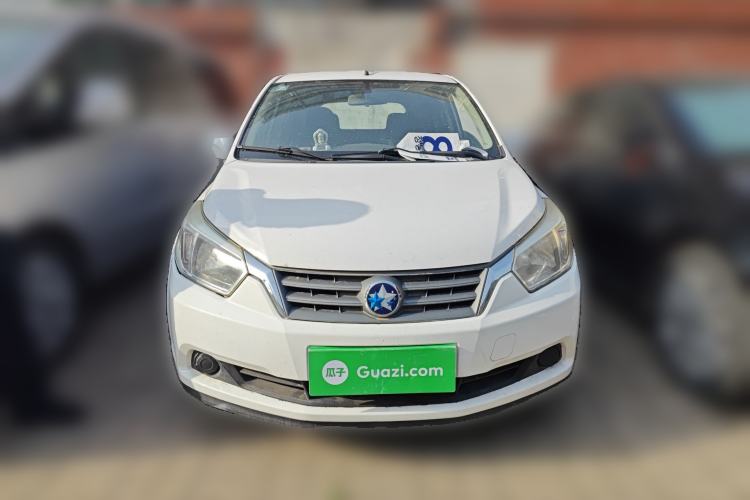 Used Venucia R50 2013 1.6L Manual Fashion Edition
