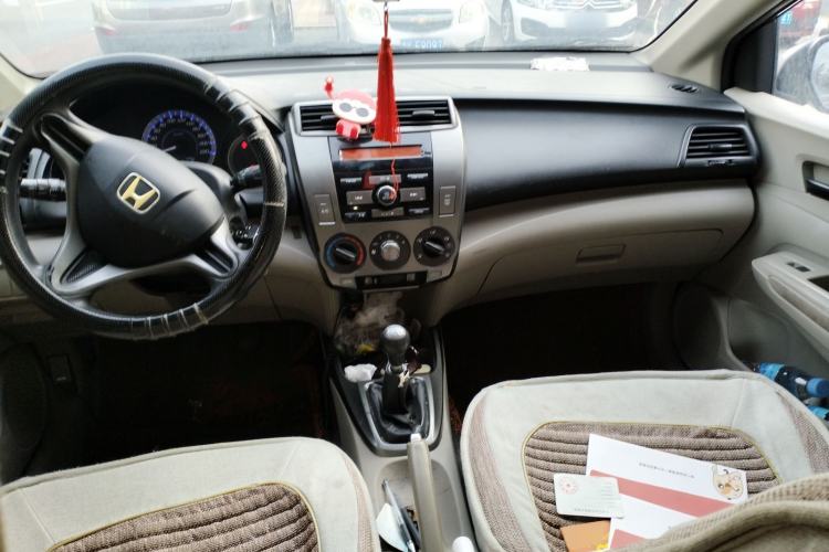 Used Honda City Classic 2012 1.5L manual Comfort version