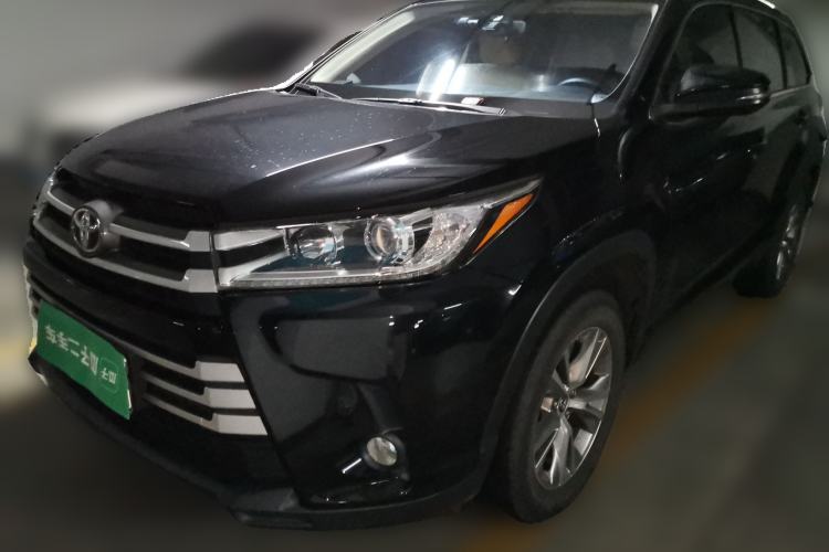 Used Toyota Highlander 2018 2.0T Two-Wheel Drive Elite Edition 7 Seats Emission Standard China V