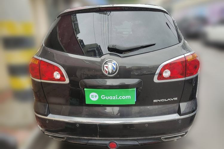 Used Buick Enclave 2014 3.6L Two-Wheel Drive Elite Comfort Version