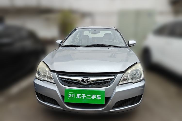 Used Soueast V3 Lingyue 2011 1.5L Manual Happiness Edition Front