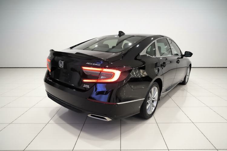 Used Honda Accord 2022 260TURBO Luxury Edition Rear Right 45 Deg