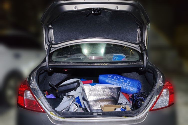 Used Nissan Sunny 2015 1.5XE Manual Comfort Edition Trunk