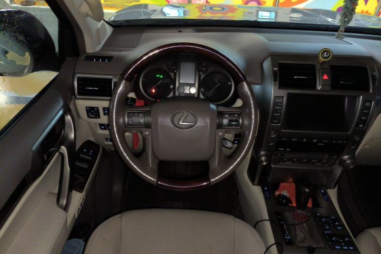 Used Lexus GX 2010 460

