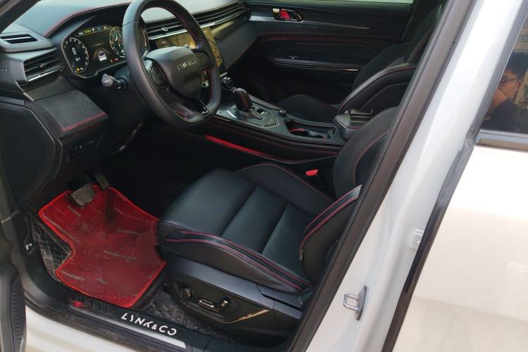 Used Lynk & Co 05 2020 2.0TD Four-Wheel Drive HypeHalo