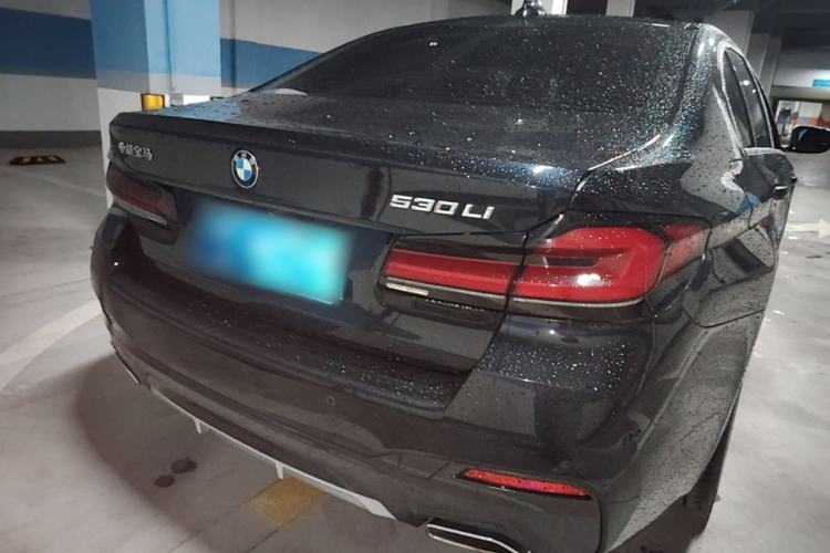 Used BMW 5 Series 2022 Second Facelift 530Li Leading Edition M Sport Package
