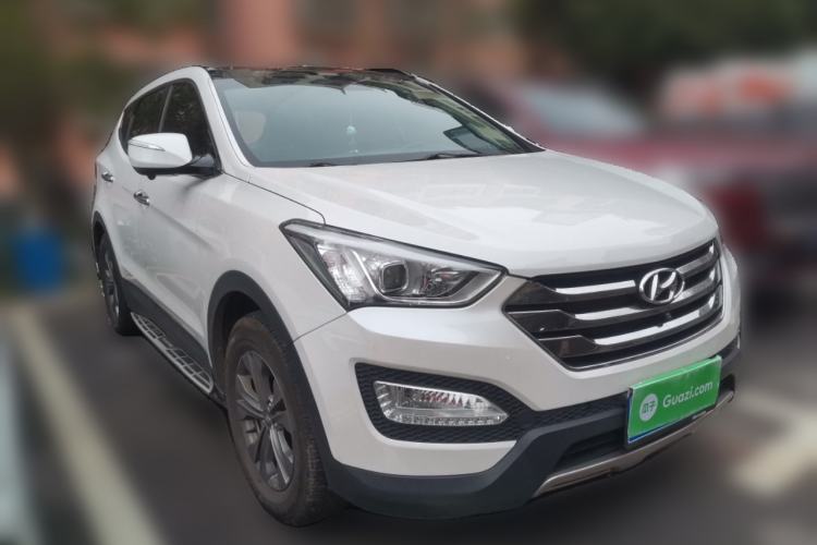 Used Hyundai Santa Fe 2013 2.4L Automatic Two-Wheel Drive Smart Version
