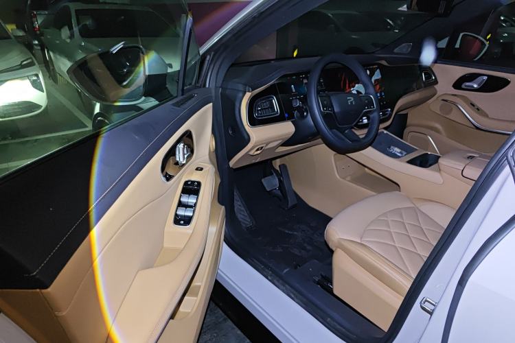 Used Rising R7 2025 Model Urban Edition