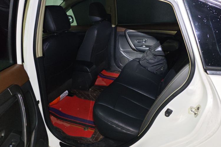 Used Dongfeng Aeolus E70 2019 500 Ultra-Comfort Edition
