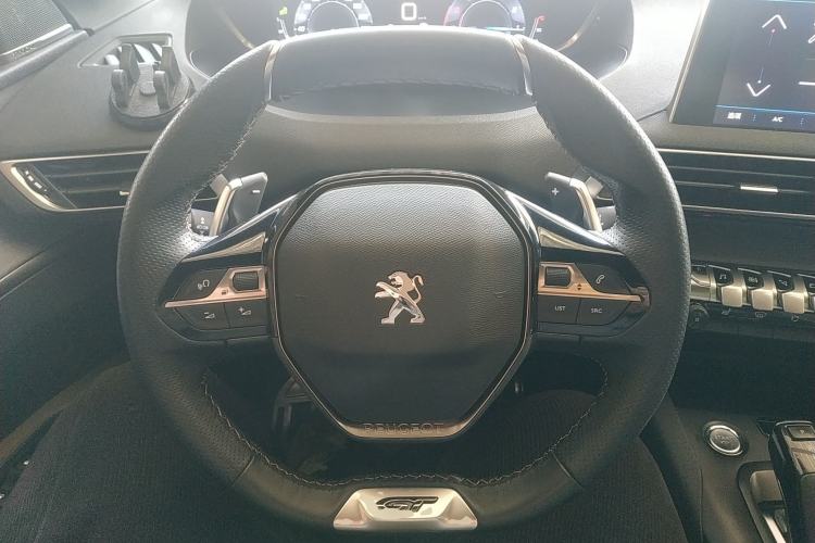 Used Peugeot 5008 2017 380THP 7-Seater Luxury GT Edition
