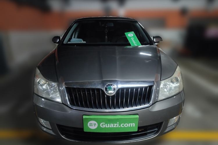 Used Skoda Octavia 2010 1.6L Manual Eado Edition
