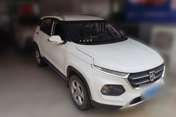 Used Baojun 510 2017 1.5L Automatic Fashion Model Front Right 45 Deg